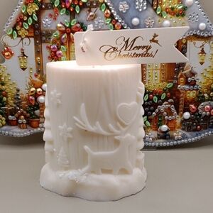 White Christmas Candle with Reindeer Design